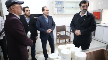 بازدید استاندار از مرکز رشد کشاورزی و گفت‌وگو با شرکت‌های فناور