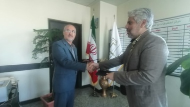 امضای تفاهم‌نامه همکاری مرکز تحقیقات و آموزش کشاورزی و منابع طبیعی استان قم و جهاد دانشگاهی استان قم